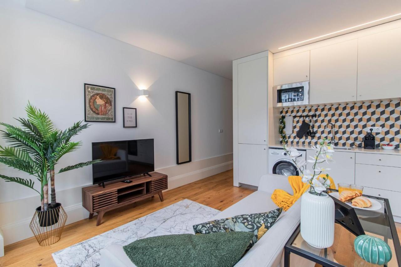 Rodrigues De Freitas 391 By Lovelystay Porto Luaran gambar