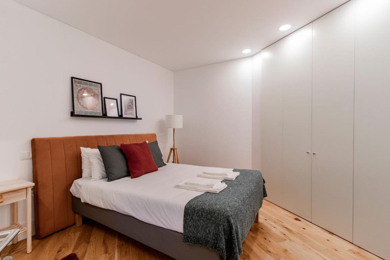Rodrigues De Freitas 391 By Lovelystay Porto Luaran gambar